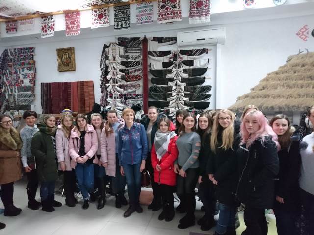 В етногалереї  родини Демкур